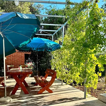 Apartamento Roseal Povljana